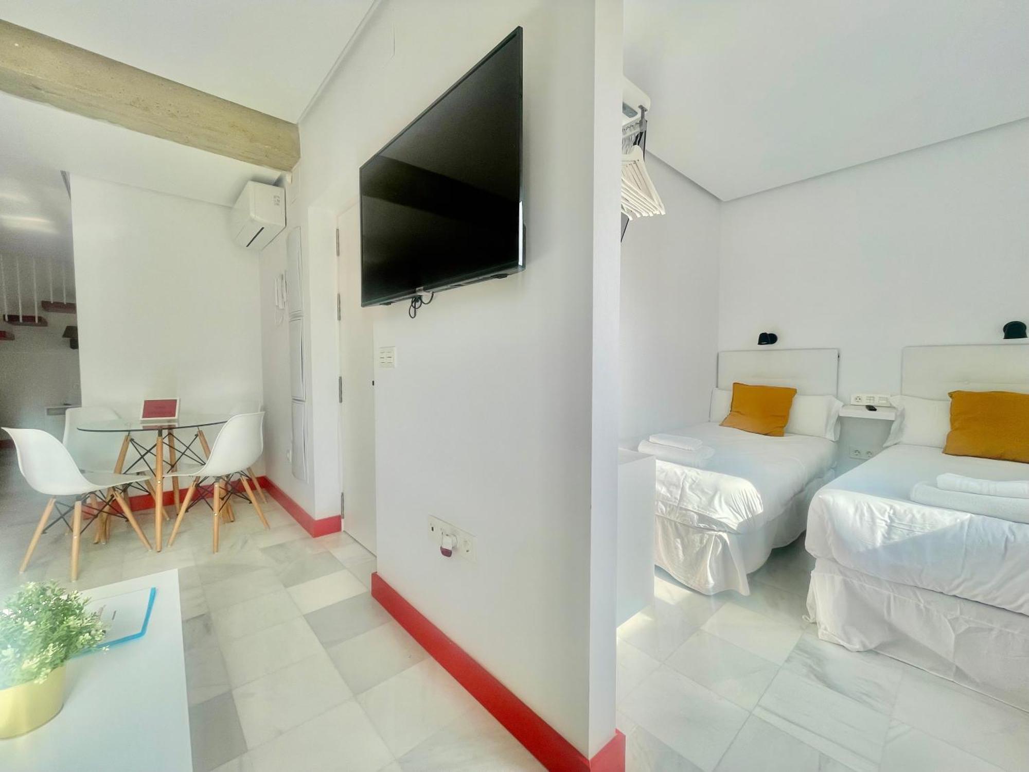 Philippe's Triana Con Terraza Apartamento Sevilla